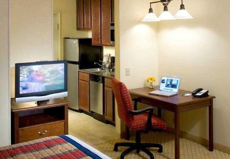 Towneplace Suites By Marriott San Antonio Airport Eksteriør billede